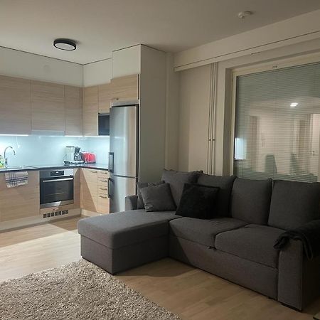 Modern City Apartment With Sauna Nearby The Airport 반타 외부 사진