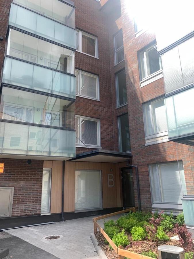 Modern City Apartment With Sauna Nearby The Airport 반타 외부 사진